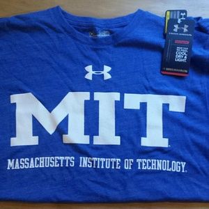 MIT under armour workout of casual shirt