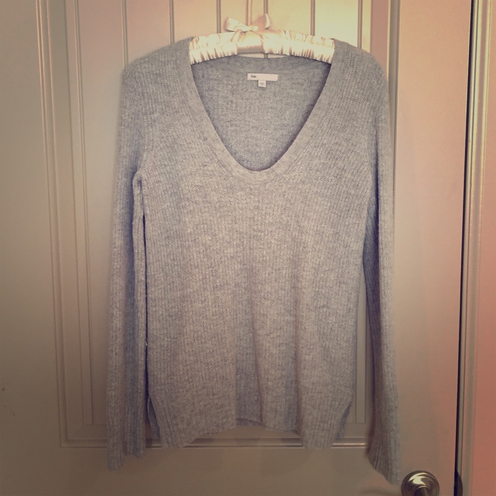❗️REDUCED❗️Heather Grey Scoop Neck Sweater