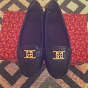 Tory burch loafers size 5