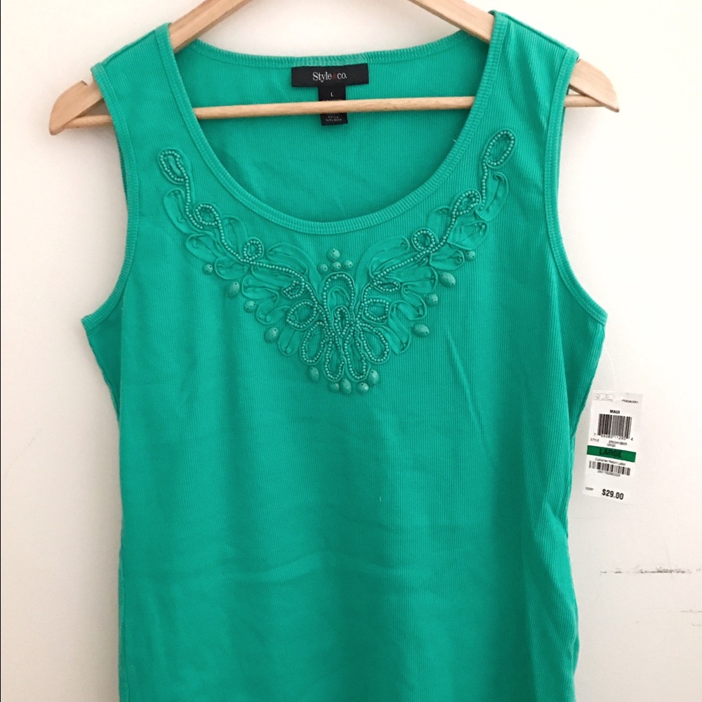 NWT green tank top