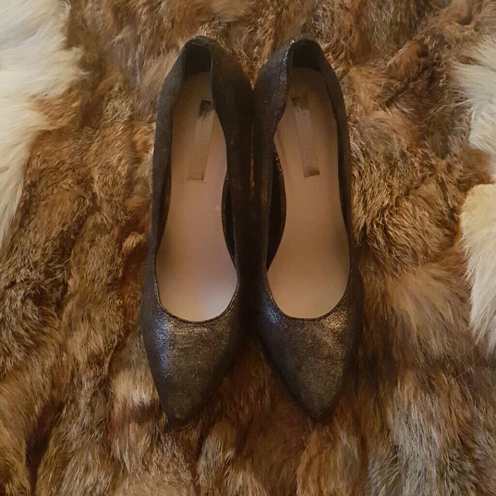 BCBCMaxAzria wedges