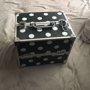 Storage box for cosmetics