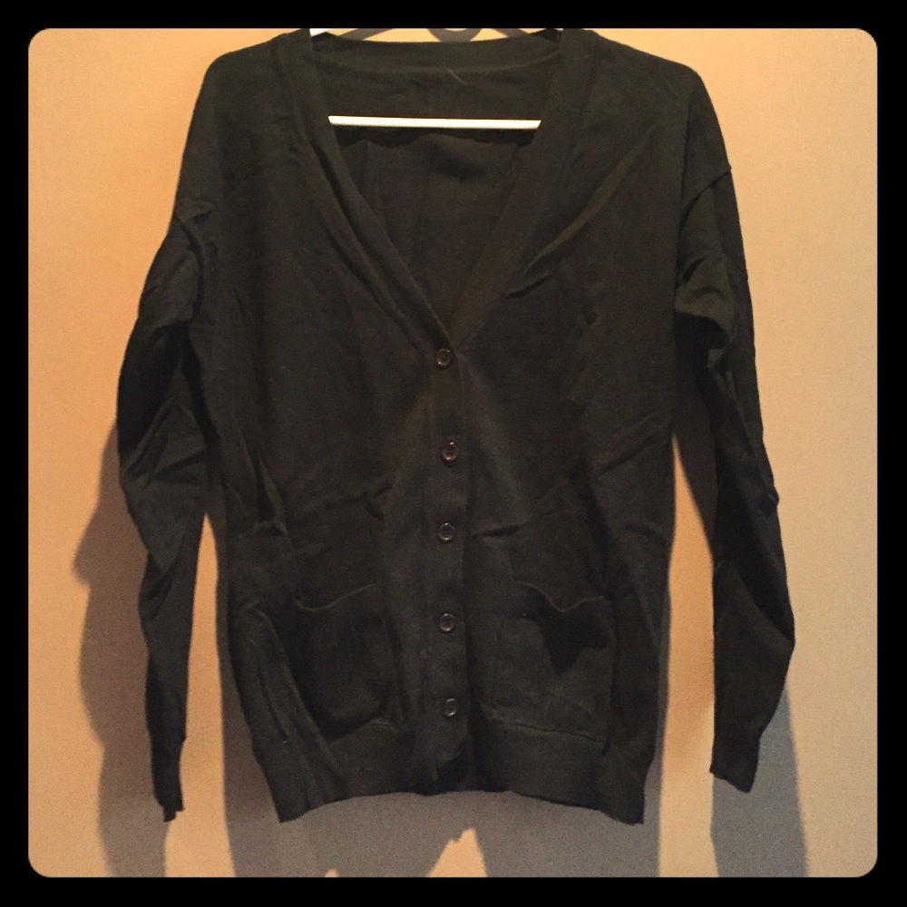 Cardigan with pockets