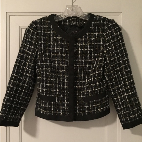 H&M Jackets & Blazers - H&M cropped jacket