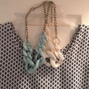 Set of 2 cute chunky necklaces.
