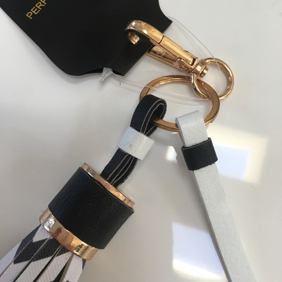 Keychain tassel bag charm chevron leather gold - Picture 3 of 4