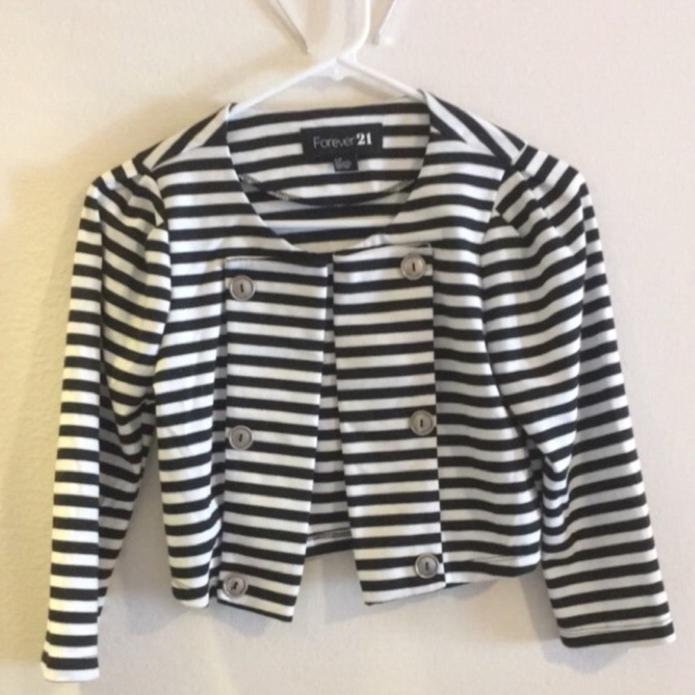 Black and white stripe crop blazer