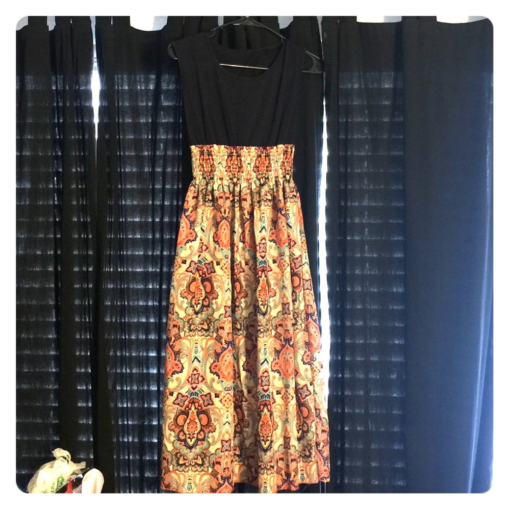 boho mid calf dress size small
