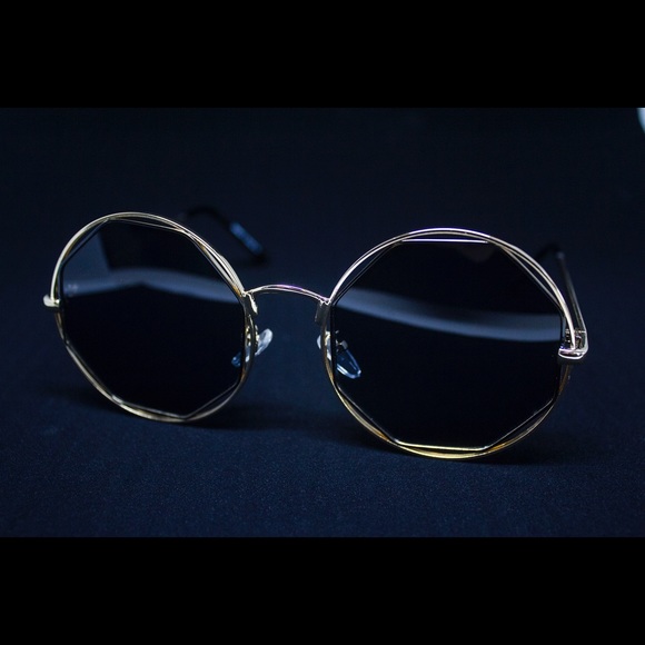 1 LEFTOversizedGeometric Octagonal Neutral Sunnies - Picture 2 of 3