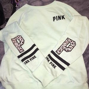 mint green crew neck sweatshirt