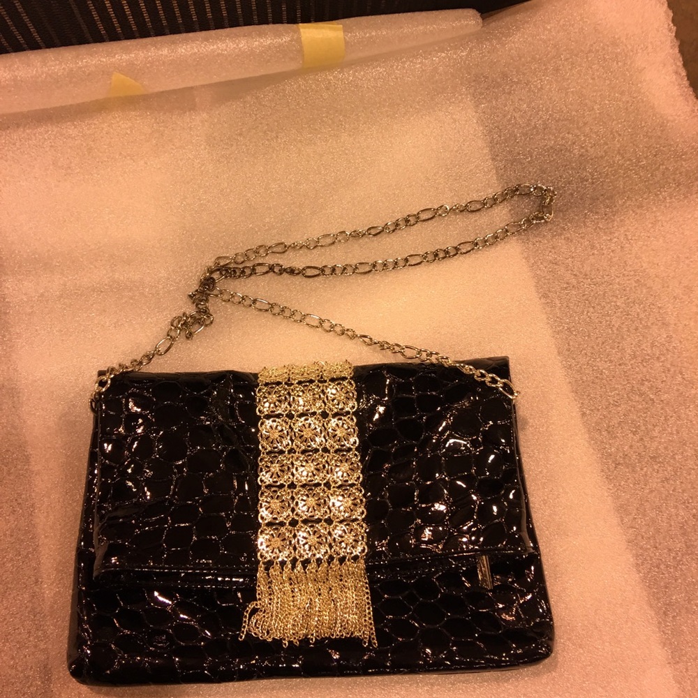 White House/ Black Market gorgeous purse.