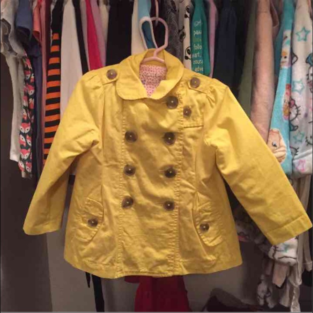 Cherokee Yellow Coat 3T