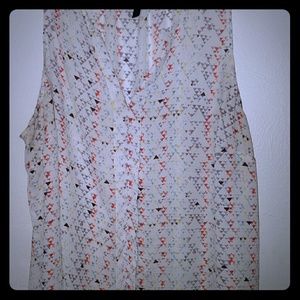 EUC Sleeveless blouse aztec print