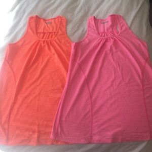 2-for-1 workout tank tops