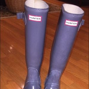 Women's Grey Hunter Rain boots! Size 8!