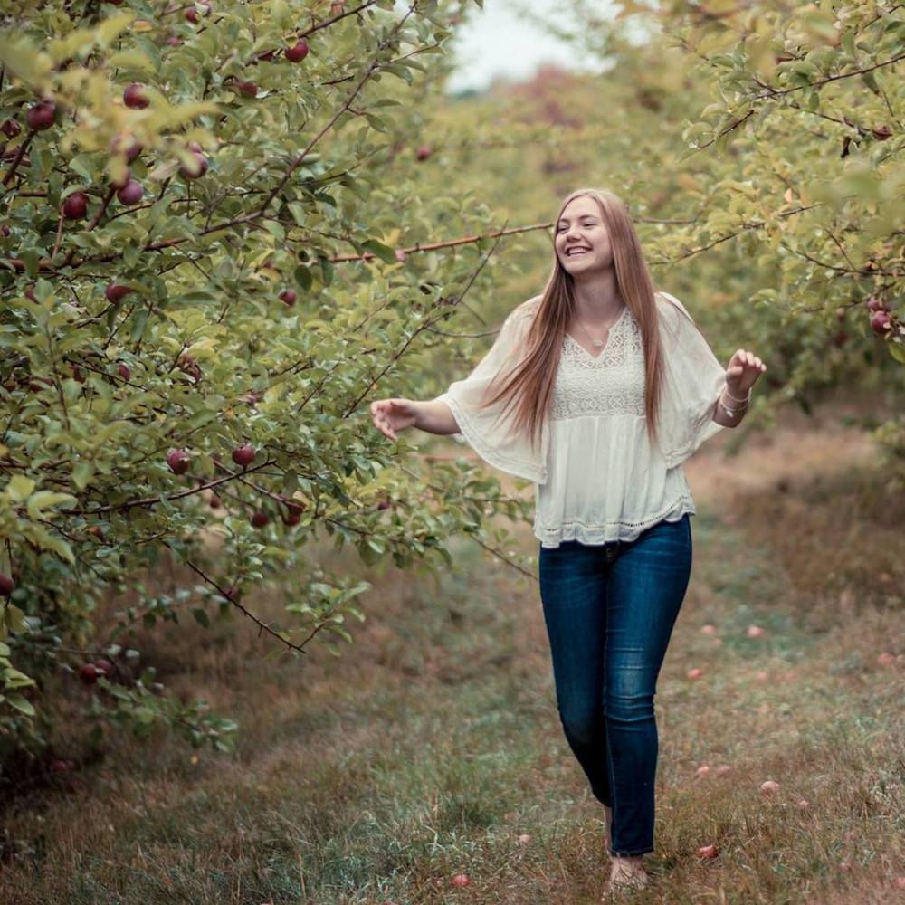 Meet your Posher, Madi