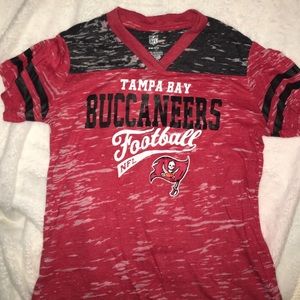 Tampa bay buccaneers shirt