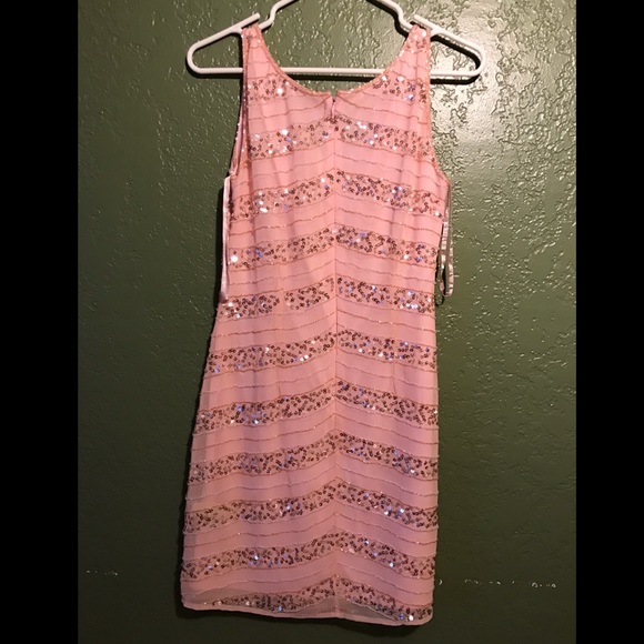 ❤️Glamorous Mini Pink Dress❤️ - Picture 2 of 3