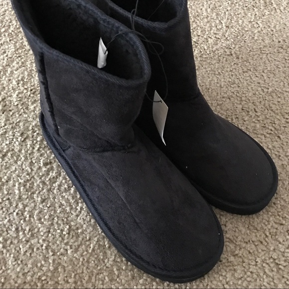 black felt boots