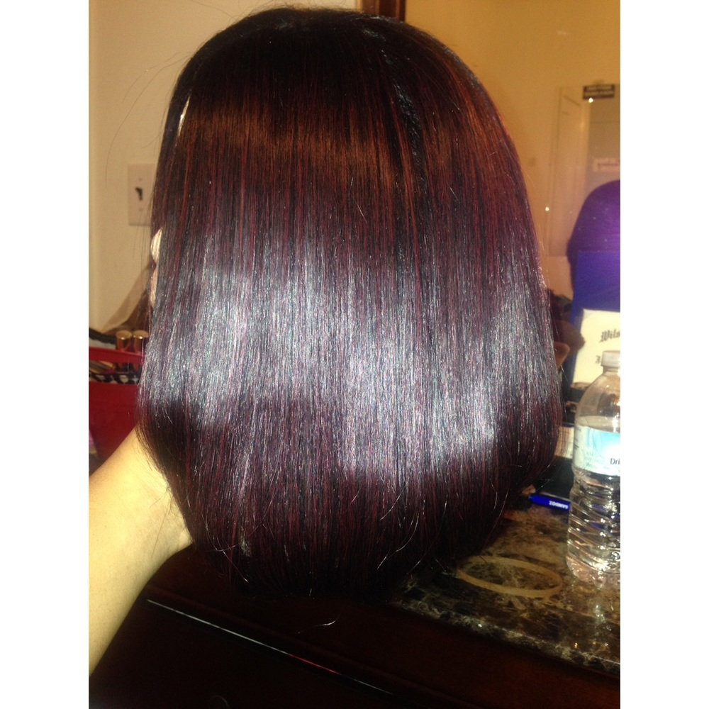‼️TRADED‼️ Black & Burgundy Lace Front 14" bob wig
