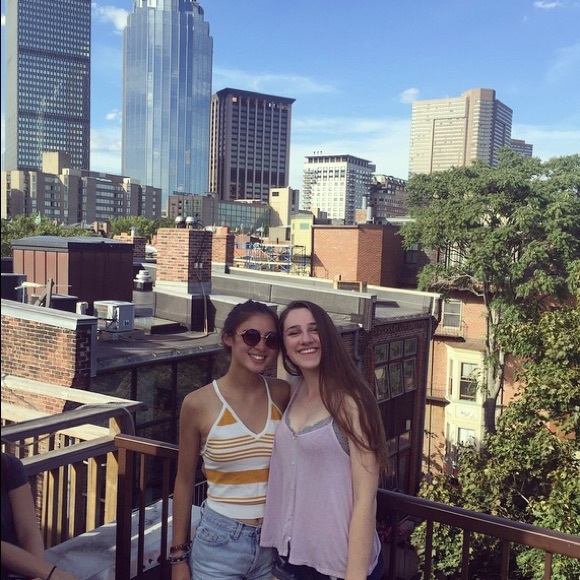 Meet your Posher, Catherine - Picture 1 of 1