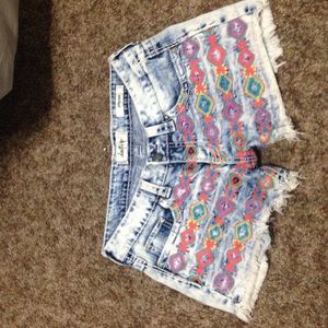 ❗️Daytrip Shorts!