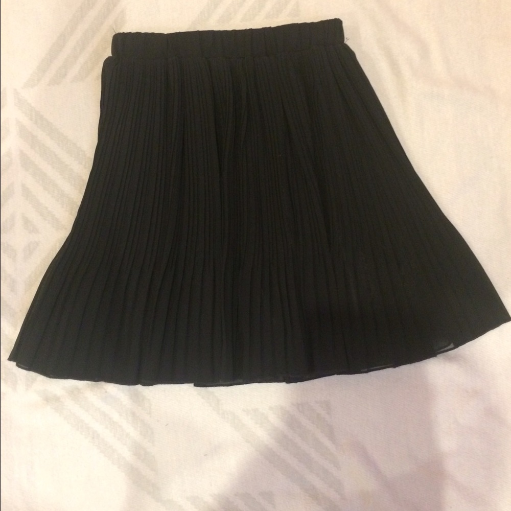 Pleated chiffon skater skirt