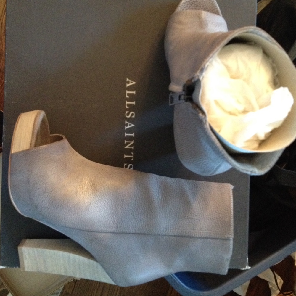 Awesome ALLSAINTS Manifest Boot Like New sz 37