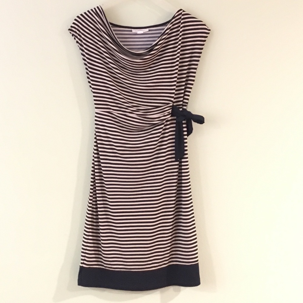 Striped maternity dress.