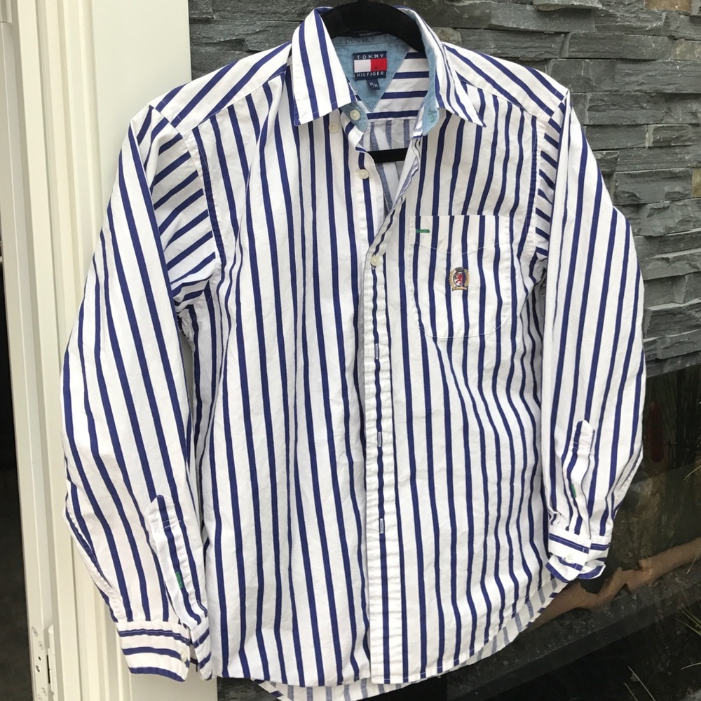 ❤️️💙Tommy Hilfiger Button down long sleeved