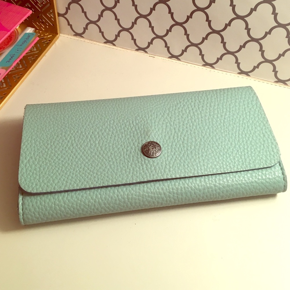 Mint Wallet