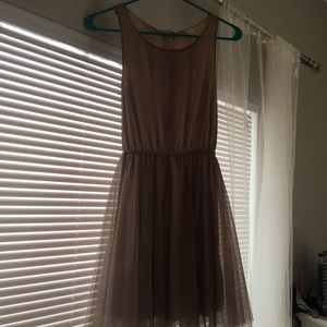 Cream/Tan Dress