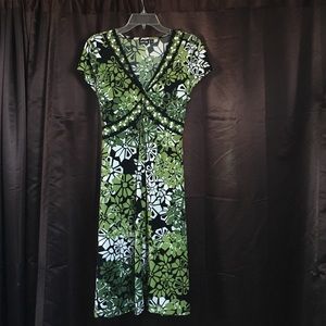 Women's dress, Size L, Apt 9