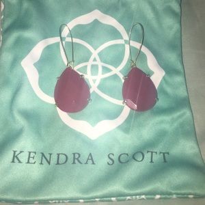 Kendra Scott earring