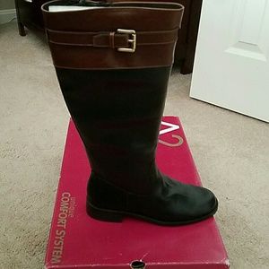 High Ride Comfort System Boots