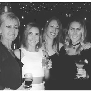 Meet your Posher, Leslie