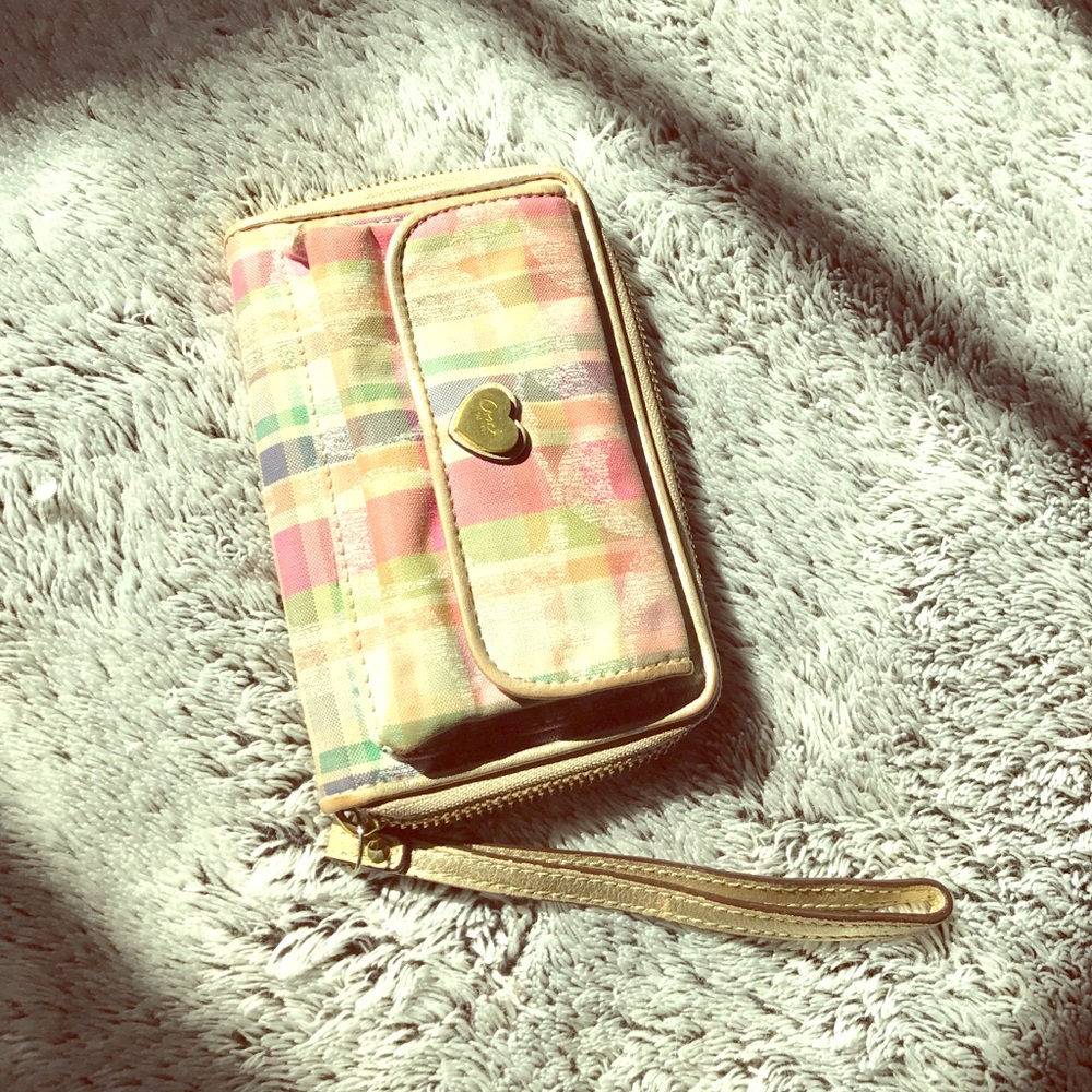 [sold on Mercuri] Coach wristlet
