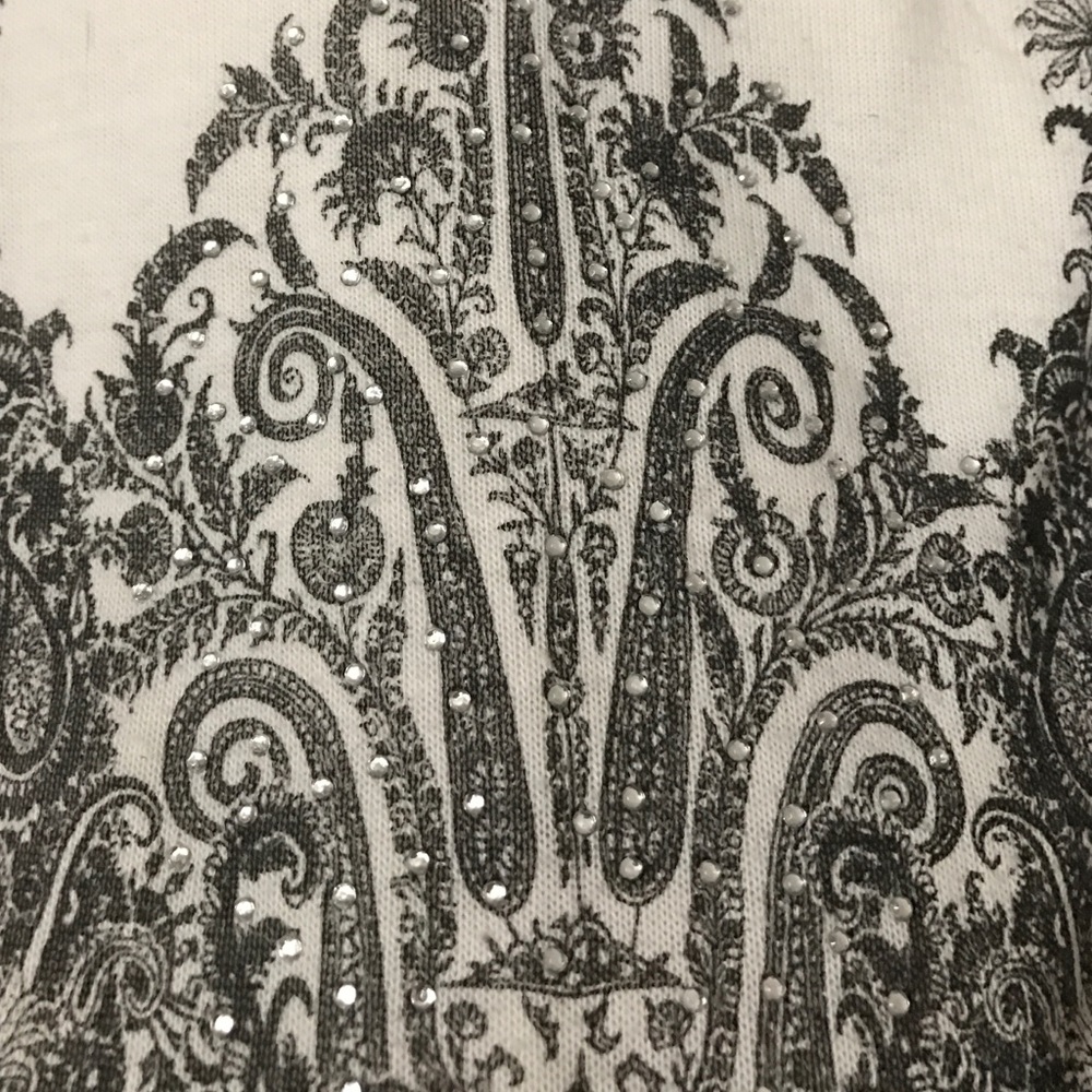 Shirt - Picture 4 of 4