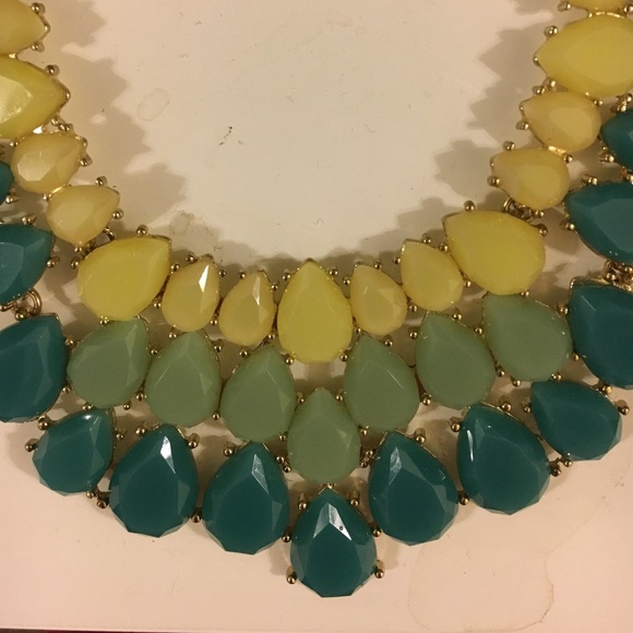 Multi-Color Statement Necklace - Picture 3 of 3
