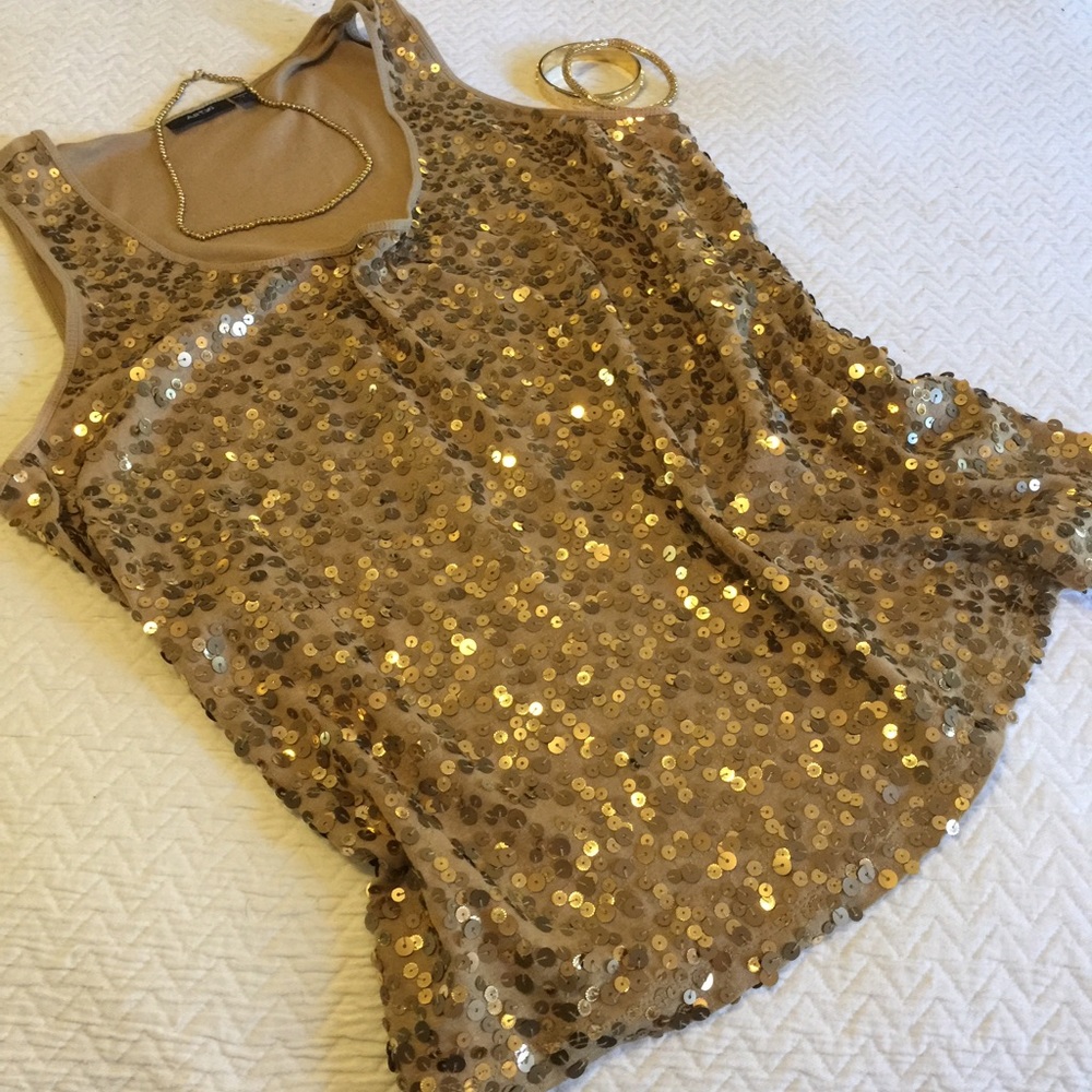 Gold scatter sequin tank top.