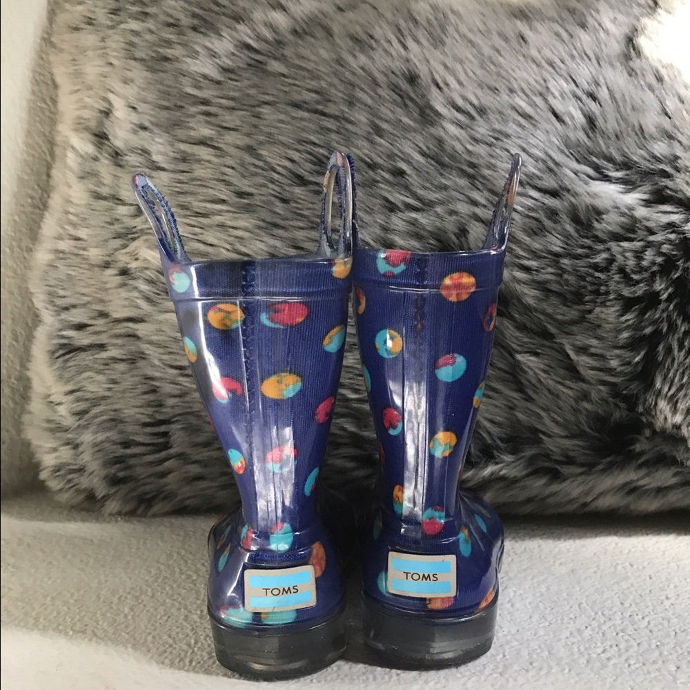 Toms rain boots