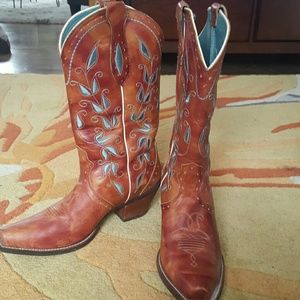 Arial Cowboys Boots
