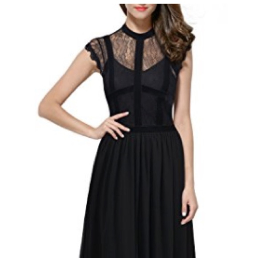 BLACK LACE FORMAL DRESS!