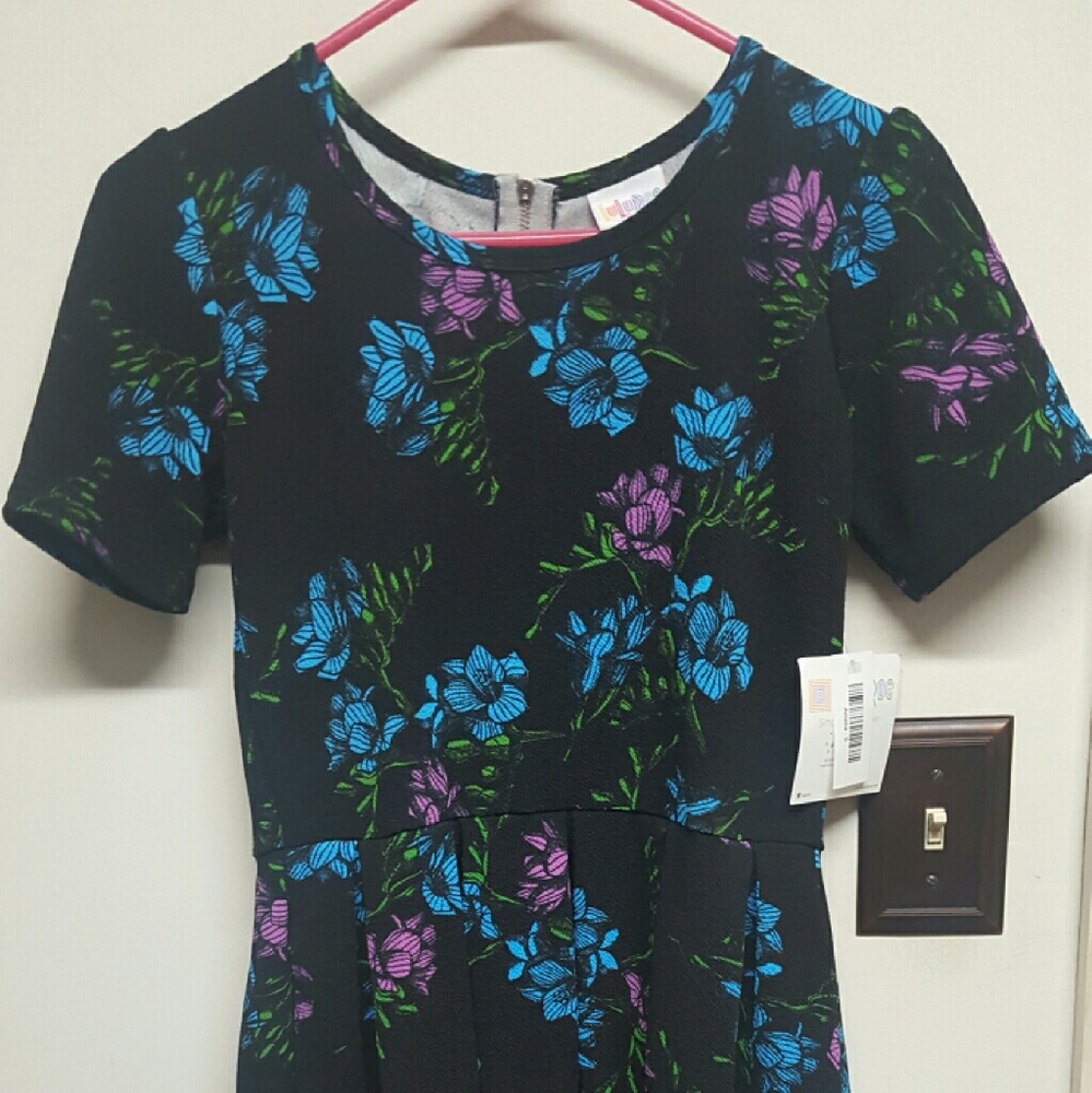 Lularoe Amelia Dress