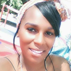 Meet your Posher, Tiara