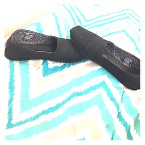 BOBS Sketcher flats with memory foam