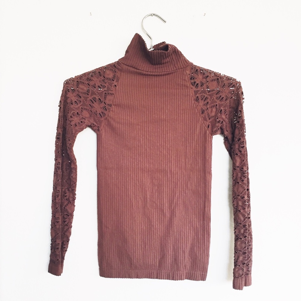 ‼️SOLD‼️Free people ribbed turtle neck