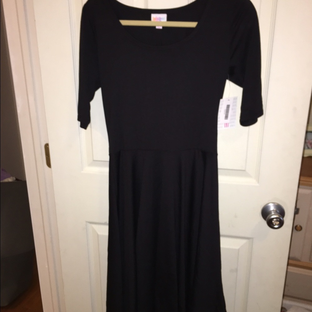 LuLaRoe 🦄Unicorn 🦄 Solid Black Nicole