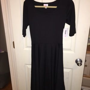 LuLaRoe 🦄Unicorn 🦄 Solid Black Nicole