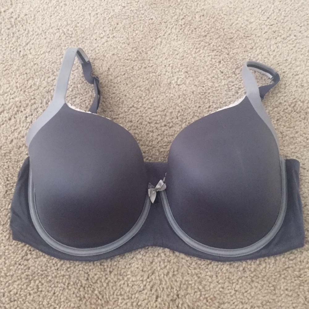 Body by Victoria's Secret lined Demi